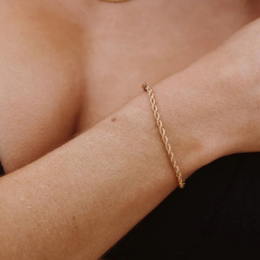 NIB New Atolea "CALVI" ROPE CHAIN BRACELET Gold Color
